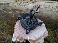 Старинен полилей