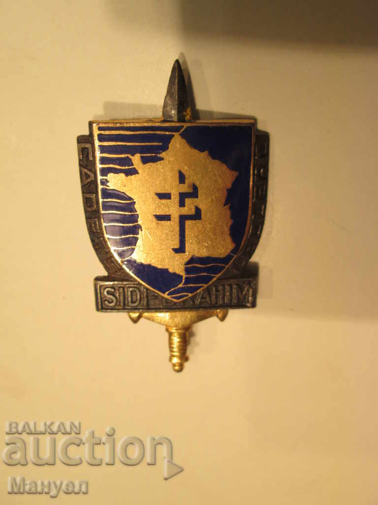 I sell a French embroidered military badge! RRRRRRRRRRRRRRRRR