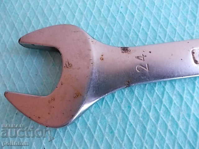 Delivery of wrench Facom 22/24 Delivery of wrench Facom 22/24