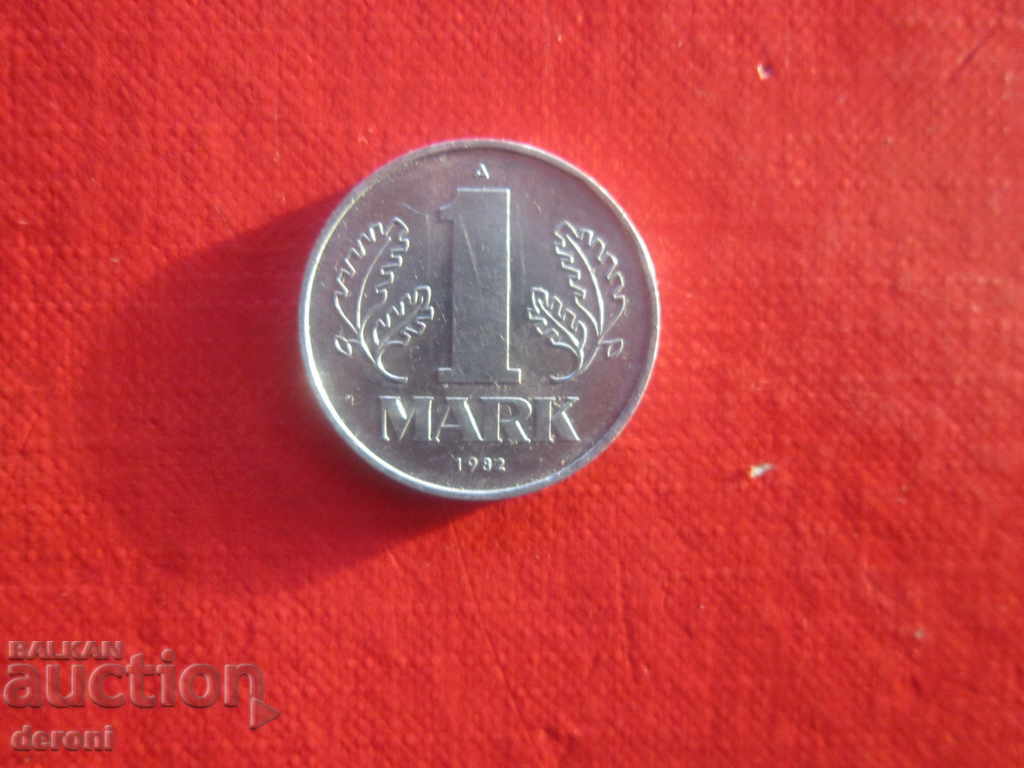1 Mark gdr 1982 1 Make GDR with price 3.00 BGN | € 1.53 1 Mark gdr 1982 1 Make GDR with price 3.00 BGN | € 1.53