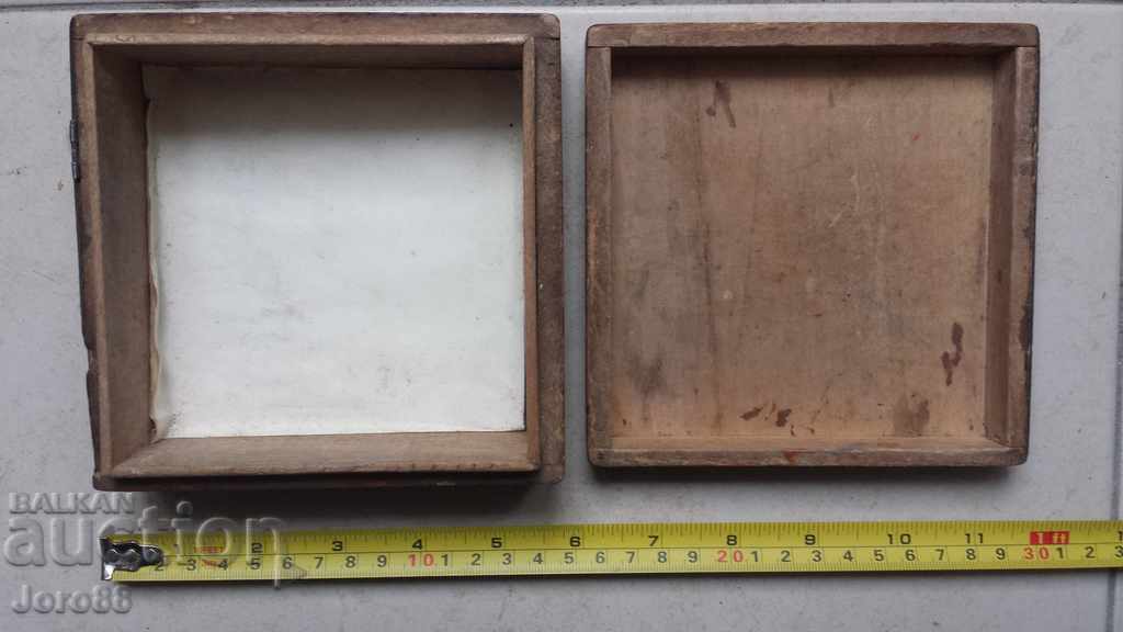 Παράδοση Πολύ παλιό σκαλιστό ξύλινο κουτί! Ξυλογλυπτική