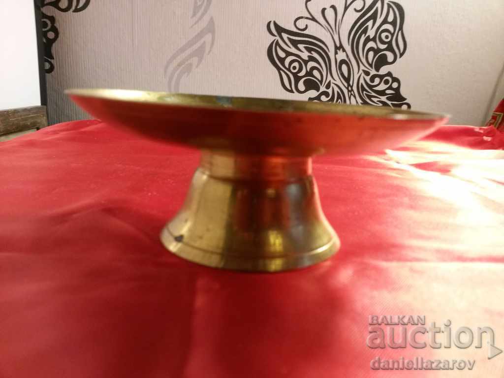 Δημοπρασία Όμορφο παλιό χάλκινο δοχείο