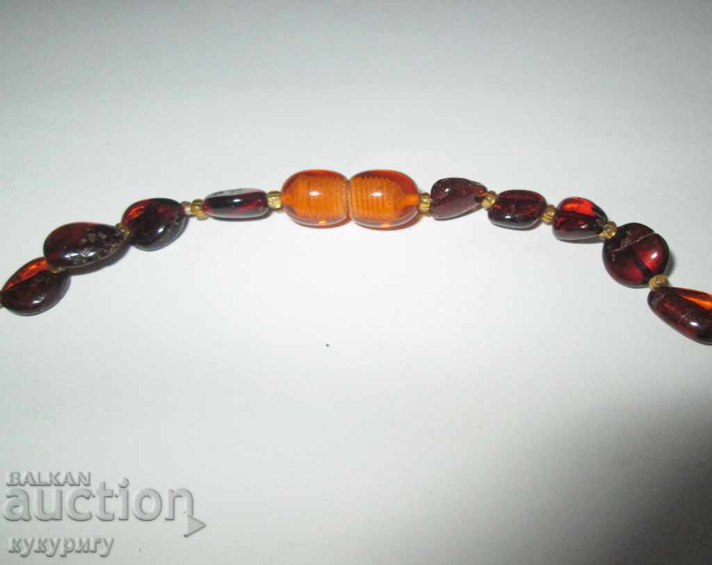 Ladies necklace necklace necklace natural amber natural with price 55.00 BGN | € 28.12 Ladies necklace necklace necklace natural amber natural with price 55.00 BGN | € 28.12