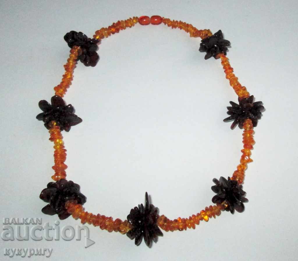 Ladies necklace necklace necklace natural amber natural with price 55.00 BGN | € 28.12 Ladies necklace necklace necklace natural amber natural with price 55.00 BGN | € 28.12