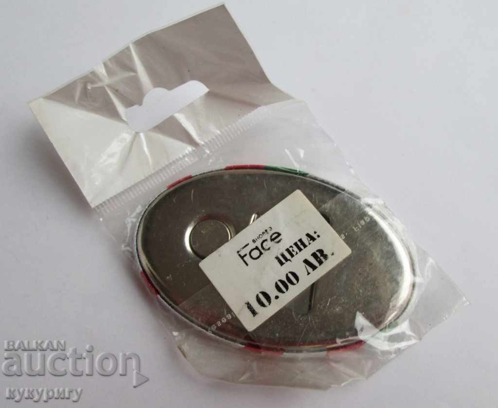 Auction Refrigerant magnet FOOTBALL Bulgaria-England sports metal Auction Refrigerant magnet FOOTBALL Bulgaria-England sports metal