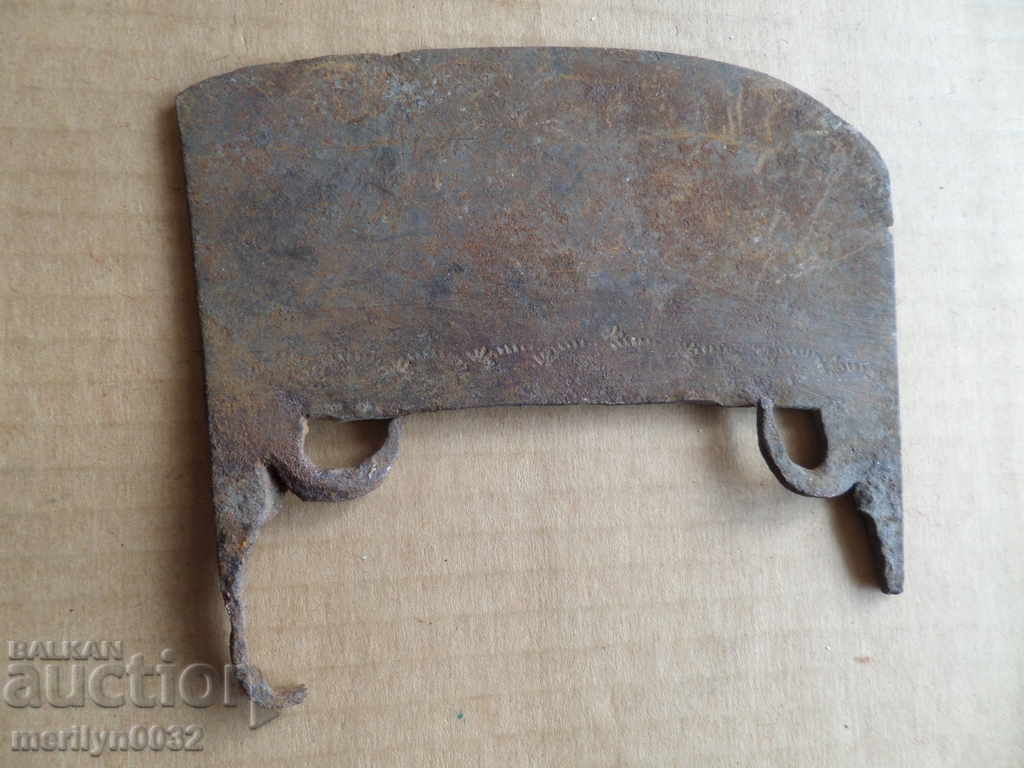 Old ax, curved toothed saber hatchet with price 69.00 BGN | € 35.28 Old ax, curved toothed saber hatchet with price 69.00 BGN | € 35.28