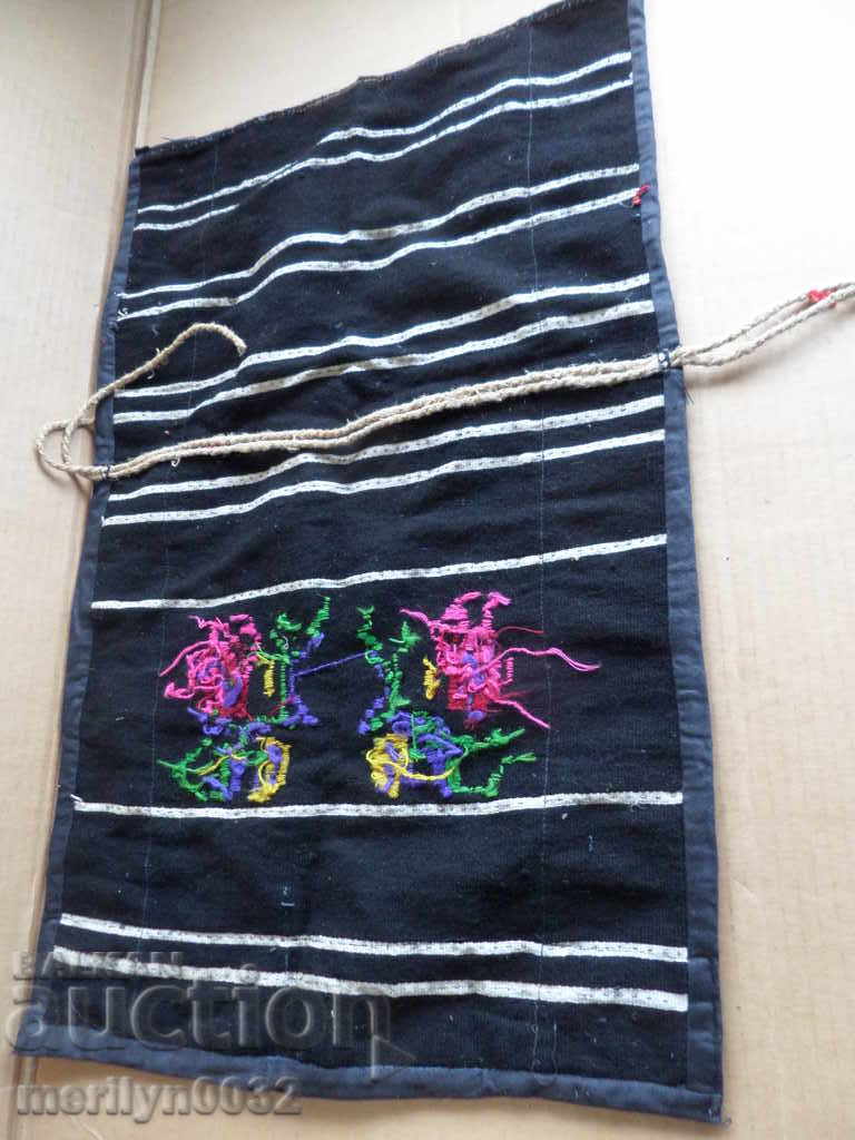 Auction Old fukana apron, embroidery, costume, sukman Auction Old fukana apron, embroidery, costume, sukman