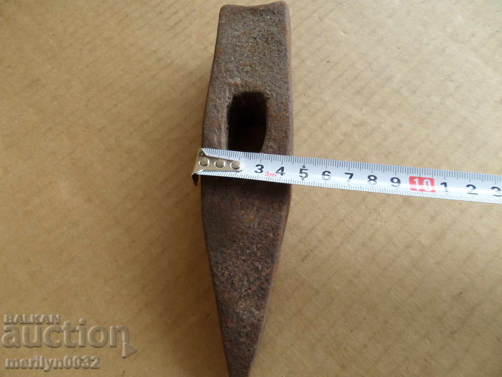 An old stone hammer, a tool, a kink - 7 An old stone hammer, a tool, a kink - 7