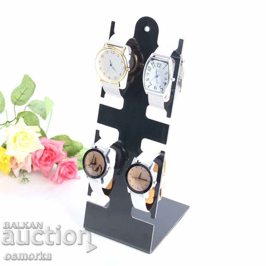 Stand nou pentru standuri de ceasuri pentru magazin 4 cu preț 12.50 BGN | € 6.39