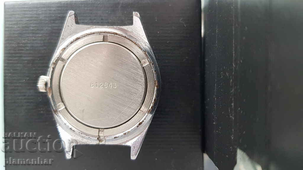 Raketa με τιμή 50.00 BGN | € 25.56 Raketa με τιμή 50.00 BGN | € 25.56