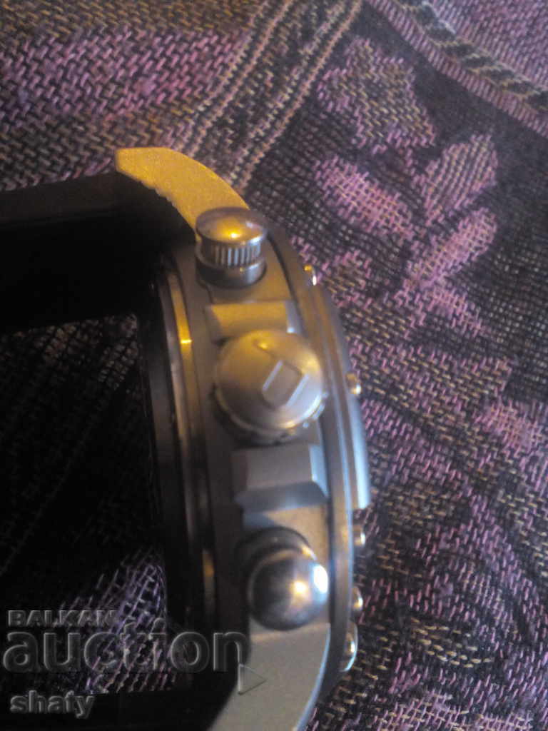 Delivery of PORSCHE DESIGN Clock Replica Delivery of PORSCHE DESIGN Clock Replica