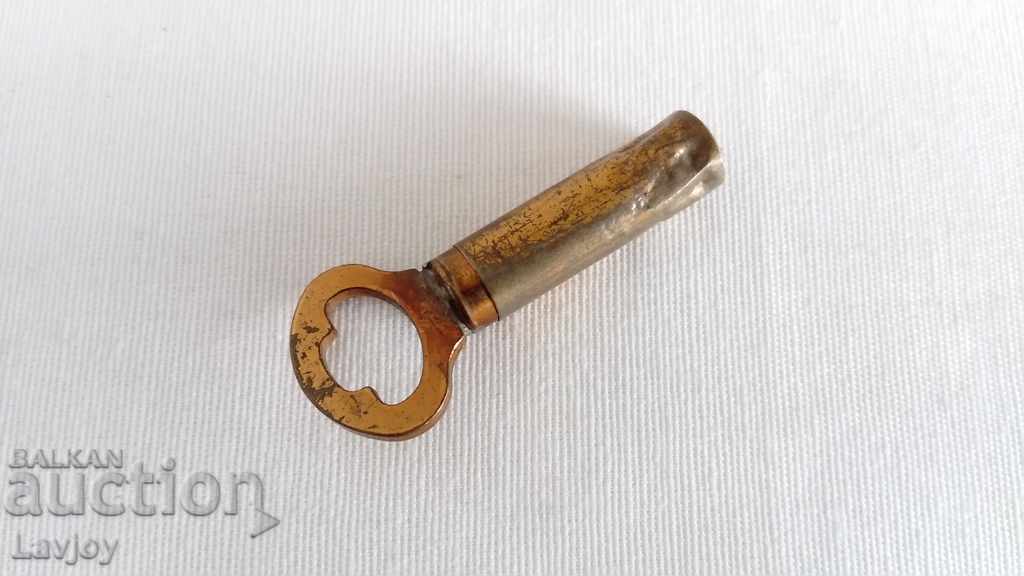 Old Klyuche brichetă cu preț 35.00 BGN | € 17.90 Old Klyuche brichetă cu preț 35.00 BGN | € 17.90