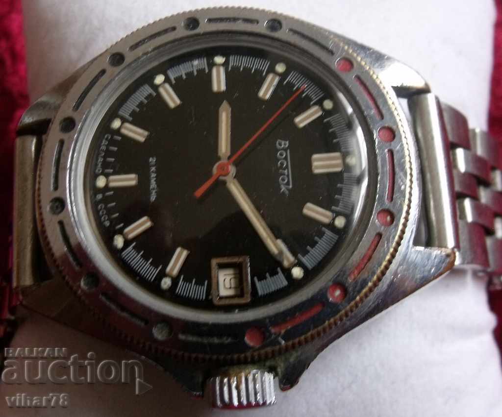 Auction MEN'S HANDMADE VOSTOCK-COMANDRIC AUTOMATIC Auction MEN'S HANDMADE VOSTOCK-COMANDRIC AUTOMATIC