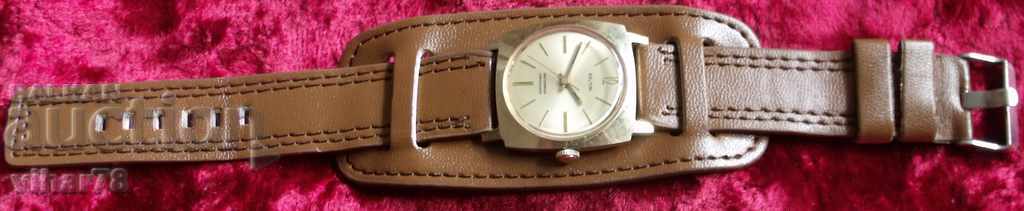 Delivery of MEN 'S MAN CLOCK CLOCK Delivery of MEN 'S MAN CLOCK CLOCK