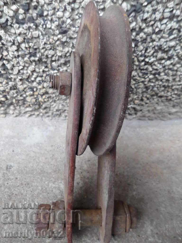 Old rolled polystyrene forged iron - 6