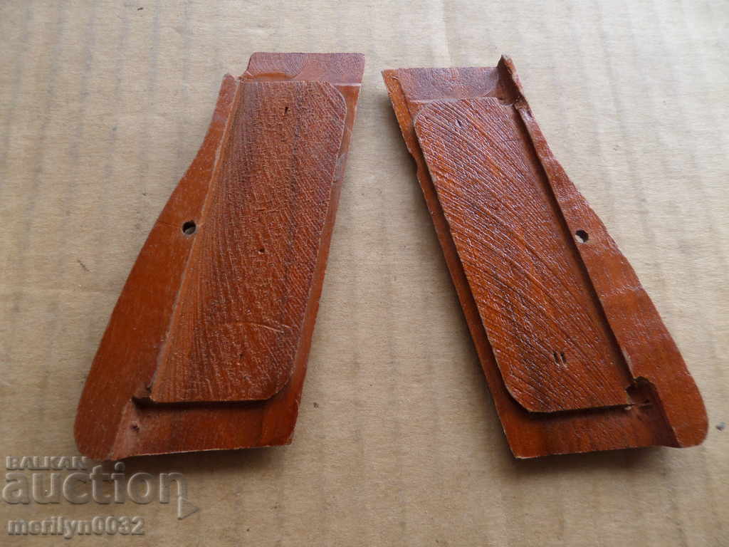 Pistols Broken 1935 Arcus 94 RadomisVis Wood with price 59.00 BGN | € 30.17