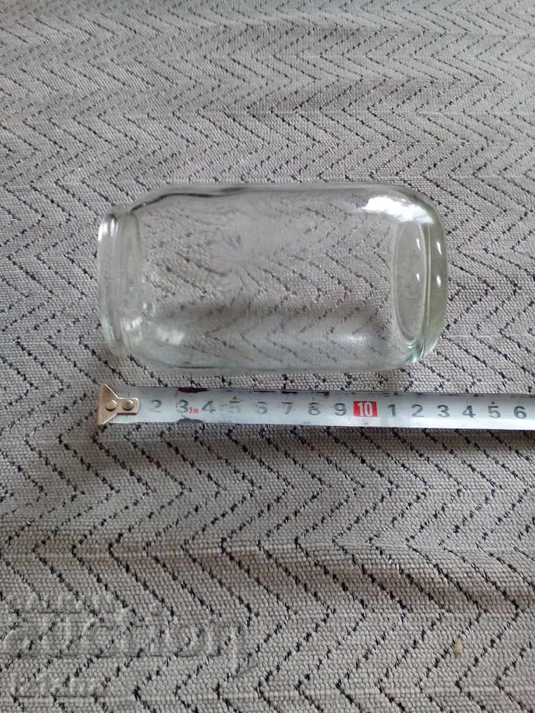 Παλιά βάζο βάζο με τιμή 4.00 BGN | € 2.05 Παλιά βάζο βάζο με τιμή 4.00 BGN | € 2.05