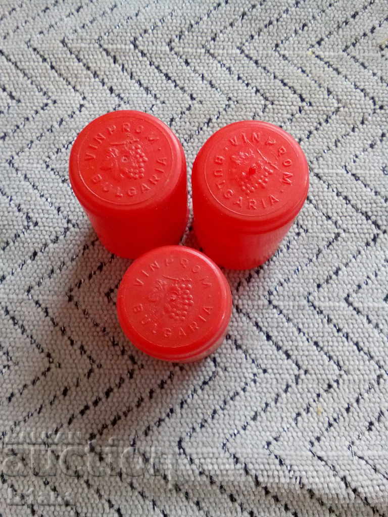 Cap, caps, plug, stoppers VINPROM with price 3.00 BGN | € 1.53 Cap, caps, plug, stoppers VINPROM with price 3.00 BGN | € 1.53