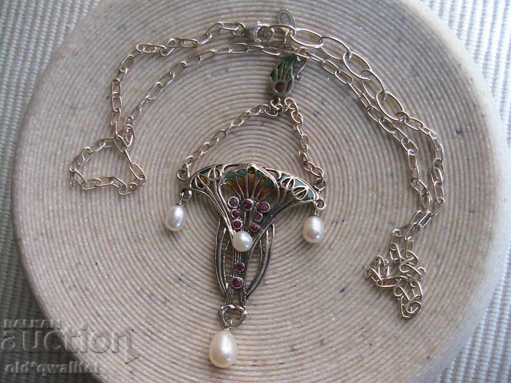 Auction Elegant silver necklace with Enamel and Rubin, silver 925 Auction Elegant silver necklace with Enamel and Rubin, silver 925