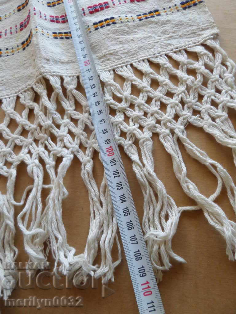 An old hand-woven cloth embroidery - 5 An old hand-woven cloth embroidery - 5