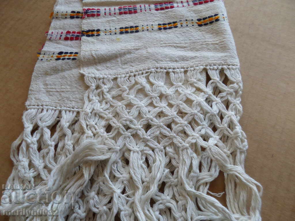 An old hand-woven cloth embroidery - 7 An old hand-woven cloth embroidery - 7
