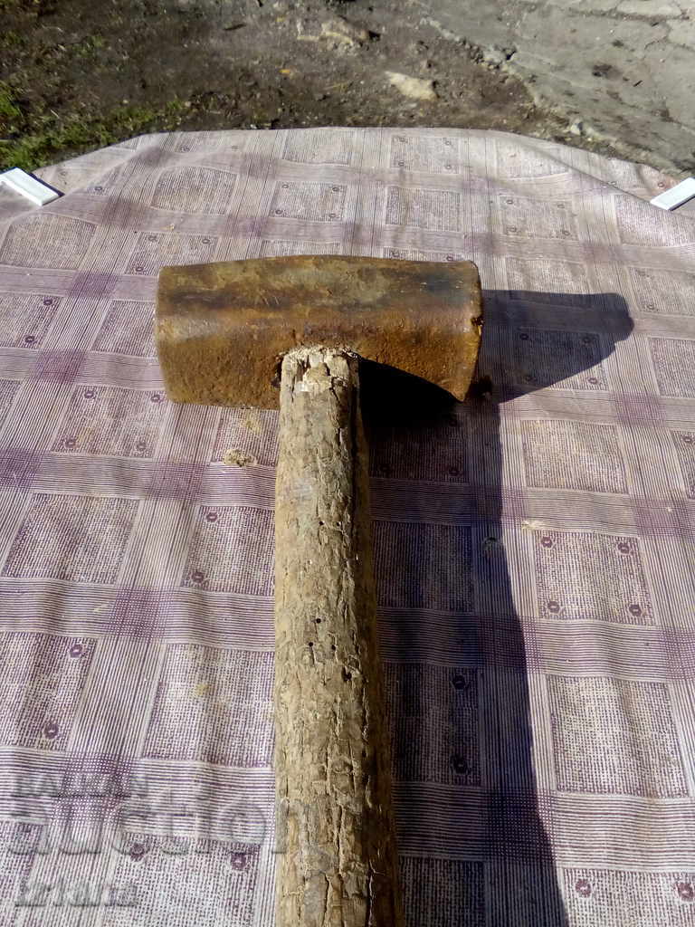 Доставка на Старинен чук Доставка на Старинен чук