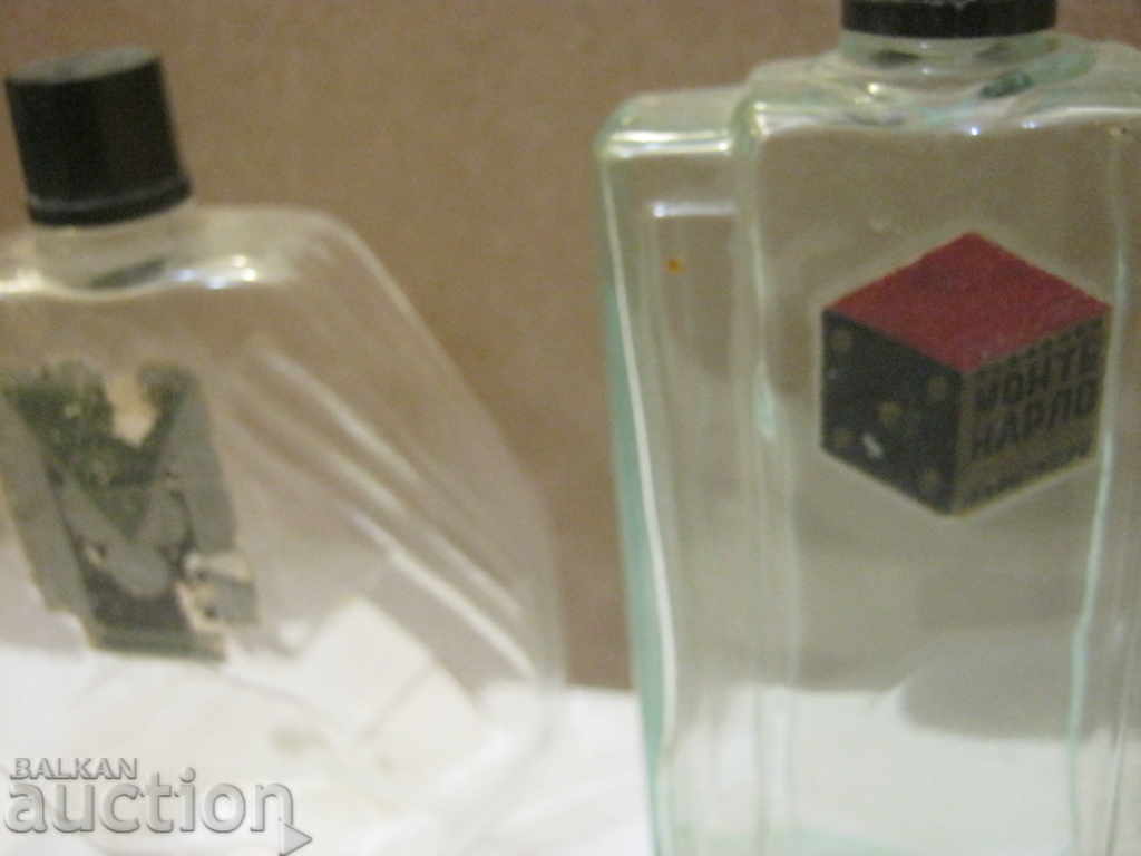 Аукцион Лот стъклени шишета Аукцион Лот стъклени шишета