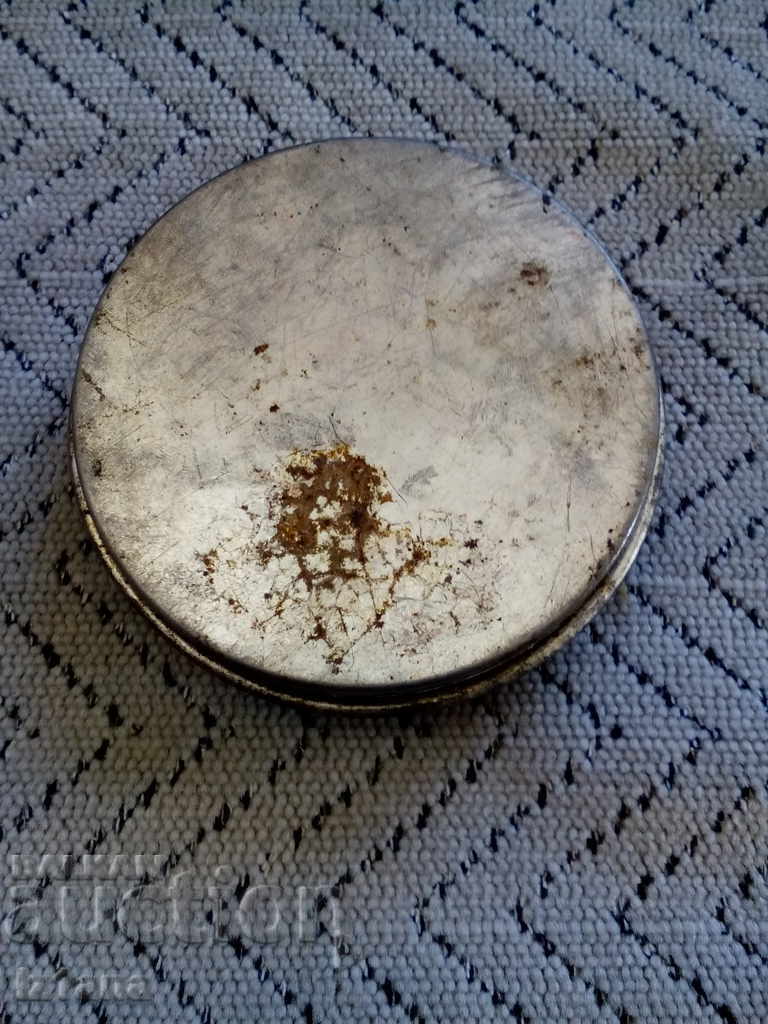 Paste, Paint, Rila Shoes Wax with price 5.00 BGN | € 2.56 Paste, Paint, Rila Shoes Wax with price 5.00 BGN | € 2.56