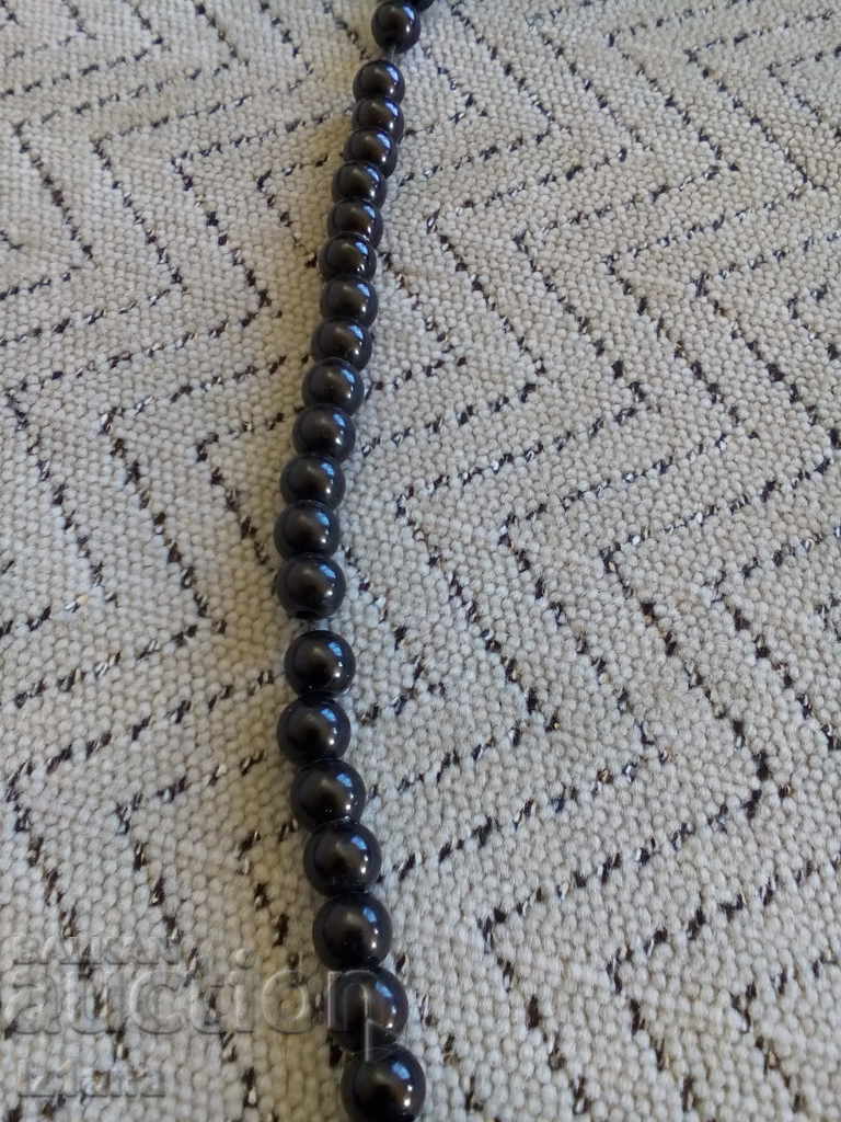 Auction Old necklace Auction Old necklace