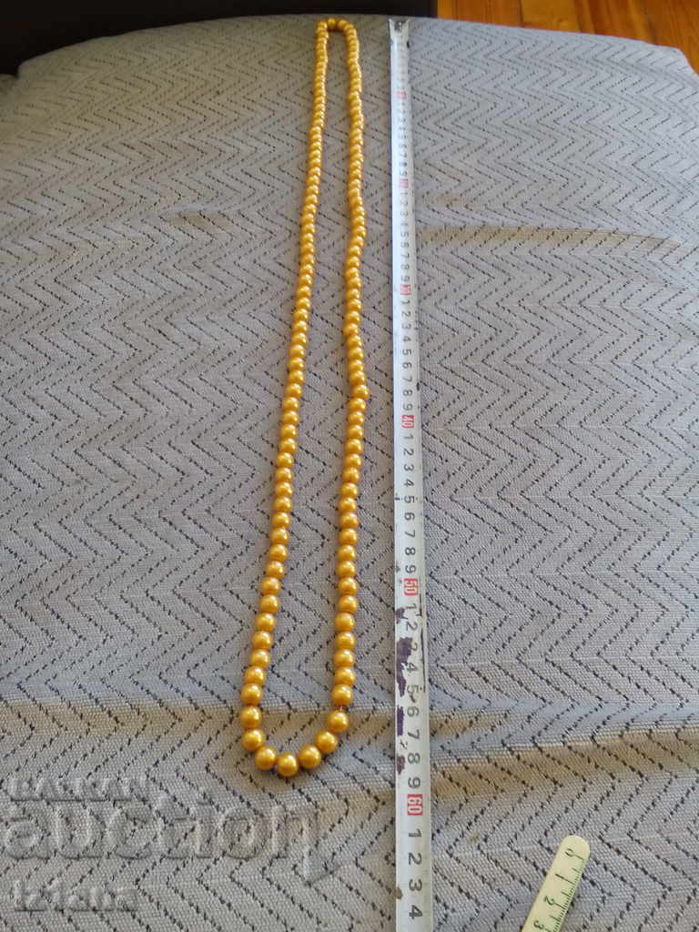 Auction Old necklace Auction Old necklace