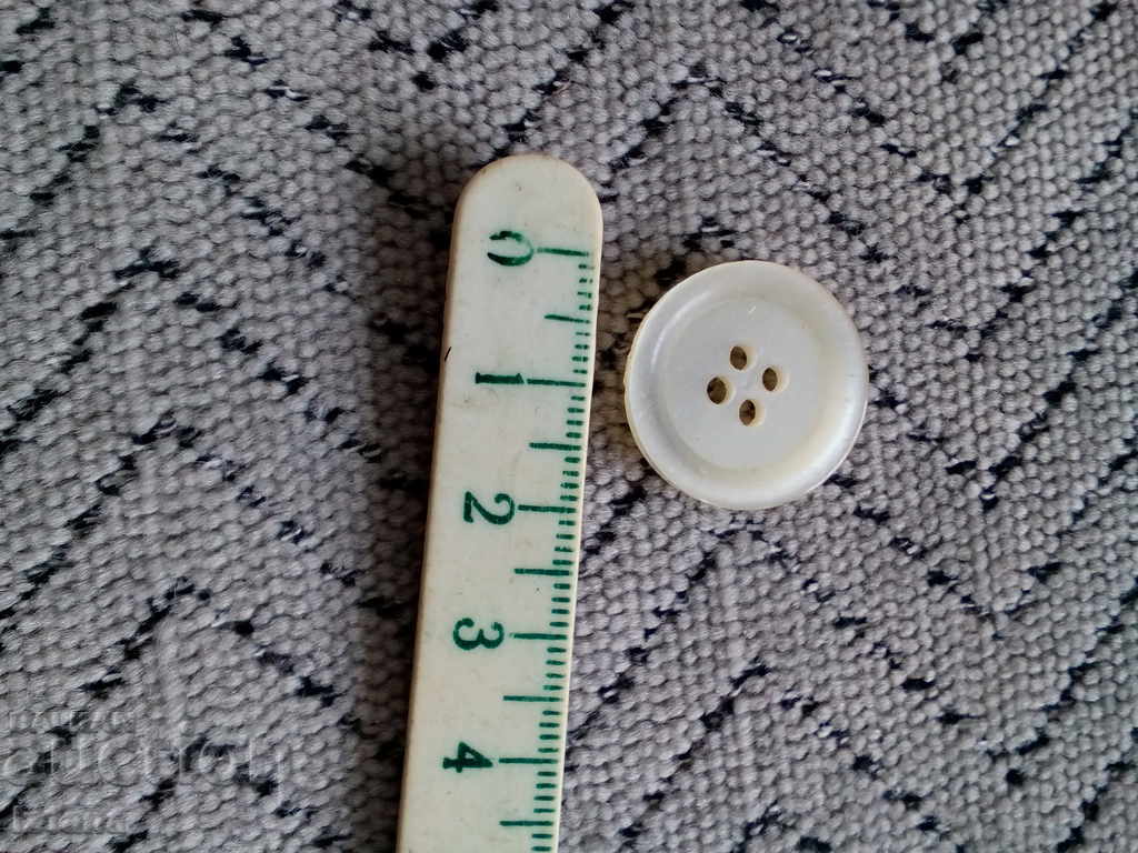 Delivery of An old button, buttons Delivery of An old button, buttons