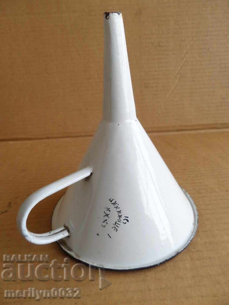 Enameled funnel, household utensil with enamel, wounded sod