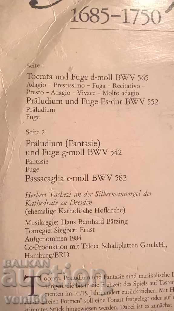 Delivery of Turntable - Classic - DDR Delivery of Turntable - Classic - DDR