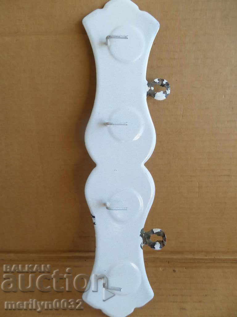 Old enamel enamel hanger - 5 Old enamel enamel hanger - 5