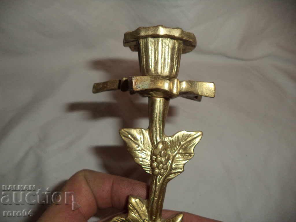 Auction BEAUTIFUL STAR BRONZE CANDLE - EXCELLENT Auction BEAUTIFUL STAR BRONZE CANDLE - EXCELLENT