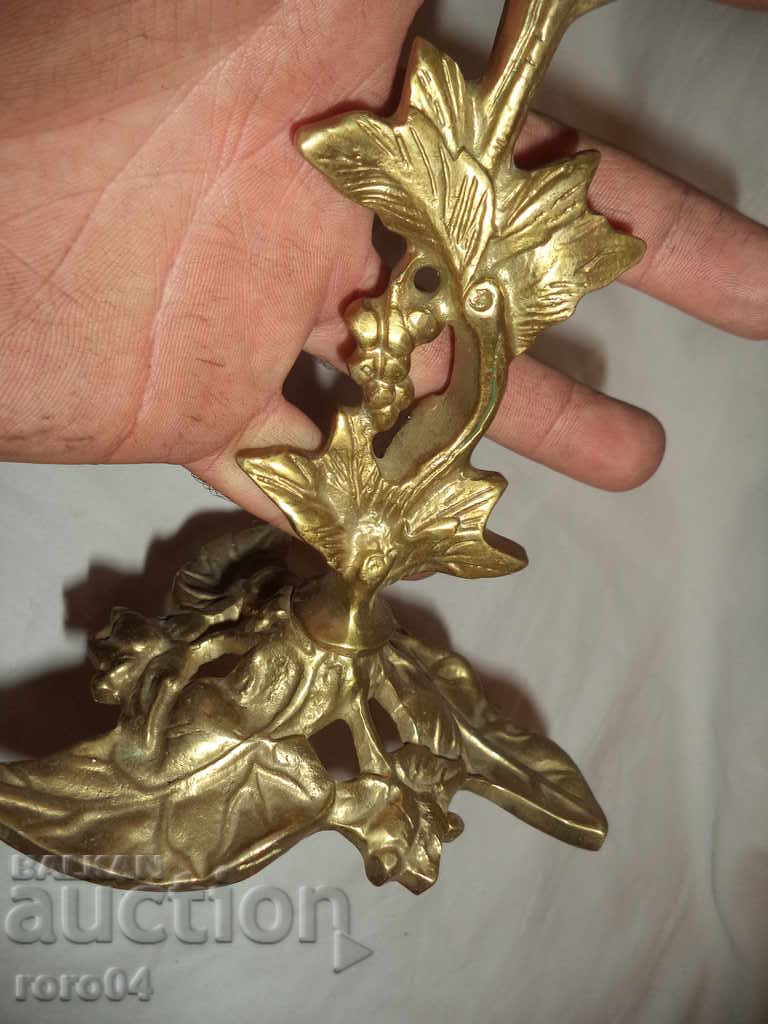 Delivery of BEAUTIFUL STAR BRONZE CANDLE - EXCELLENT Delivery of BEAUTIFUL STAR BRONZE CANDLE - EXCELLENT