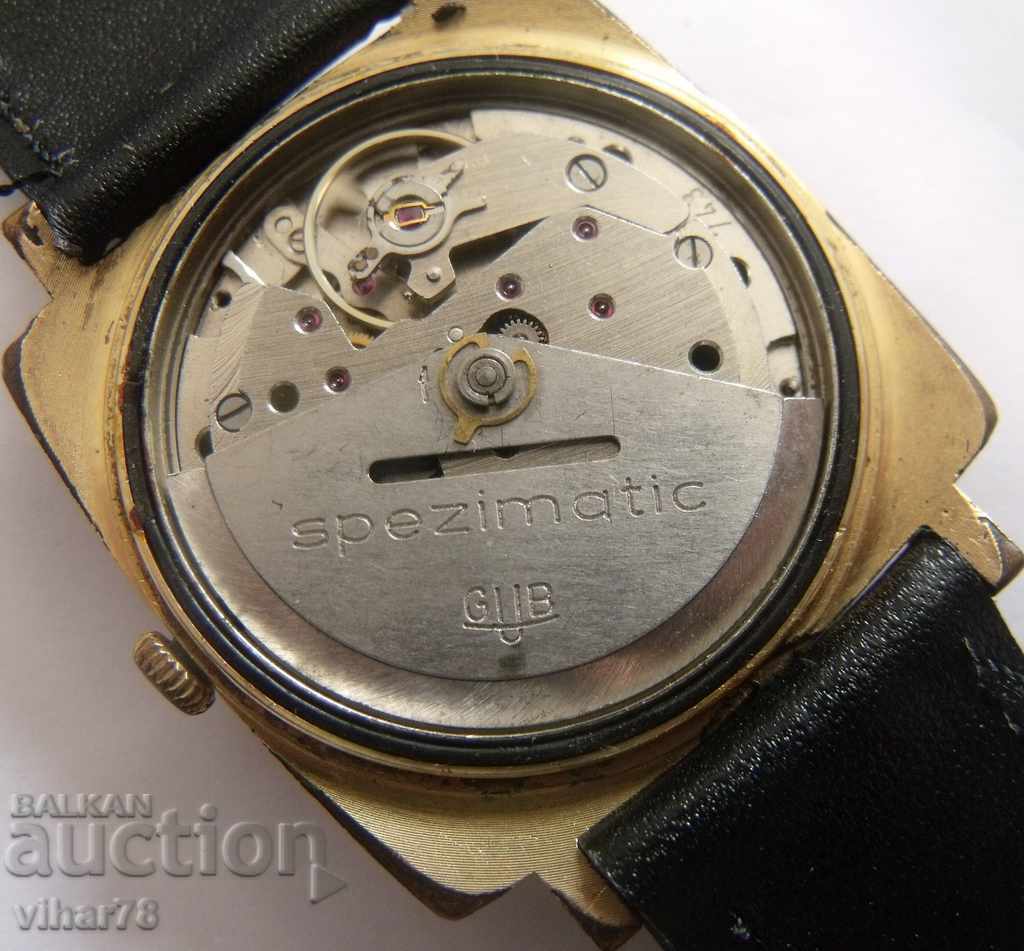 Delivery of RED COLLECTION MODEL-gab-gub-glashutte