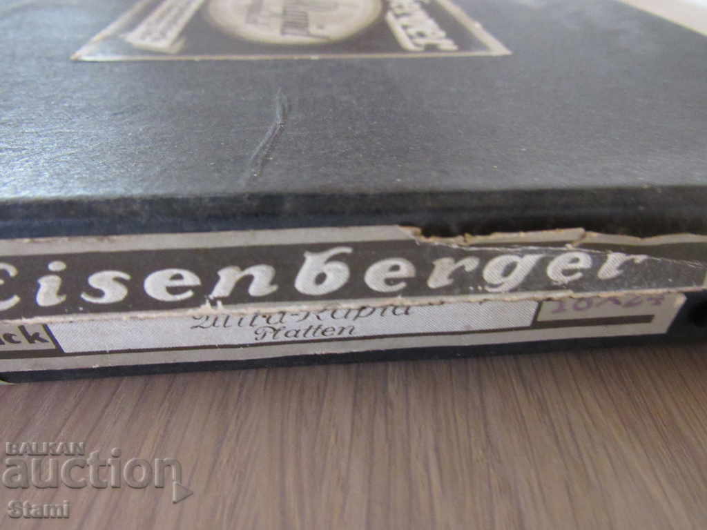 Παράδοση Ultra Rapid Otto Kirschten-παλιό κουτί του '30 φωτογραφία god.HHv. Παράδοση Ultra Rapid Otto Kirschten-παλιό κουτί του '30 φωτογραφία god.HHv.