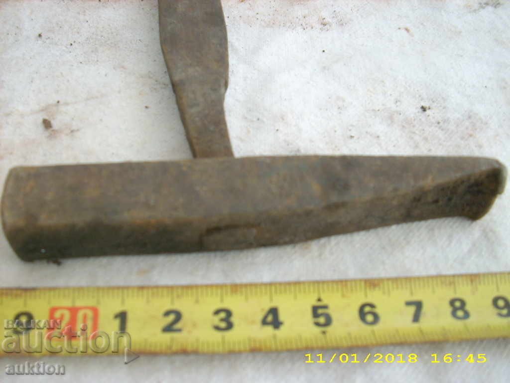 Auction  HORSE LADY HANDLE HANDLE