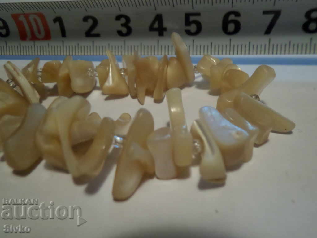 Auction Original mother-of-pearl bracelet Auction Original mother-of-pearl bracelet