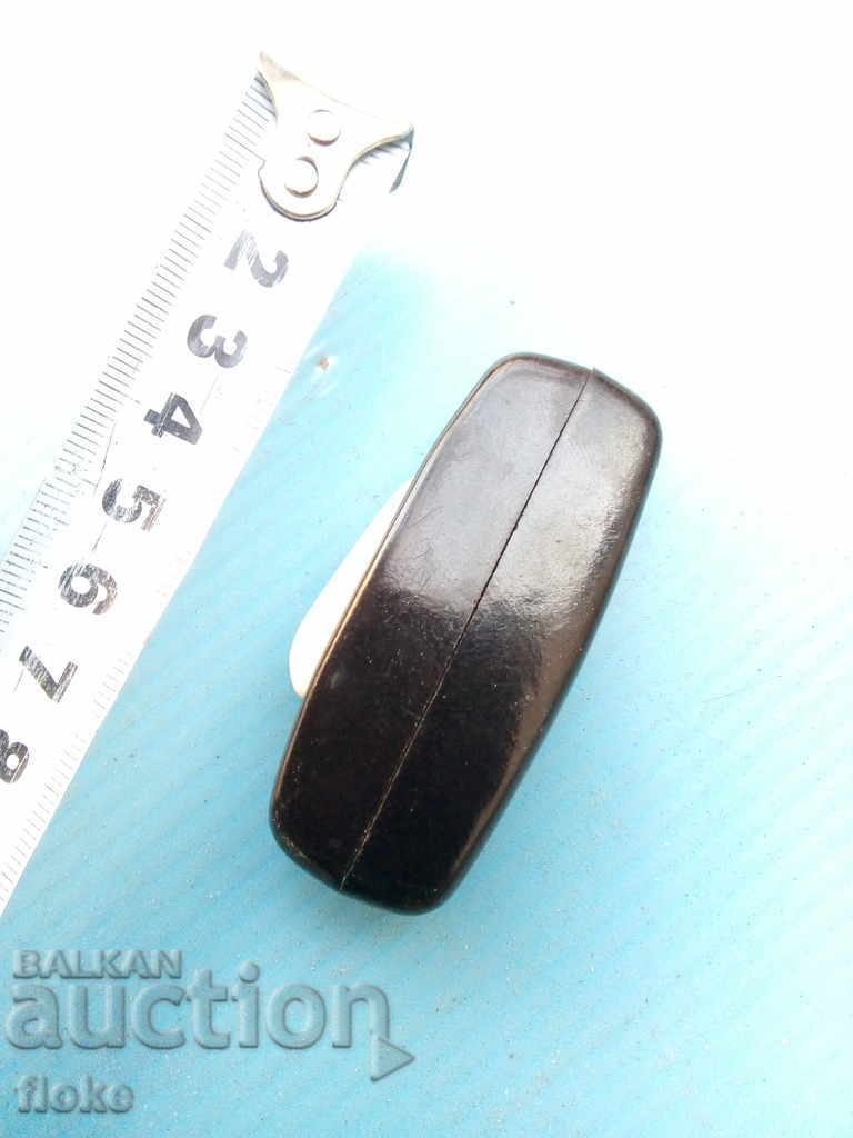 Auction Old Bakelite Breaker Auction Old Bakelite Breaker