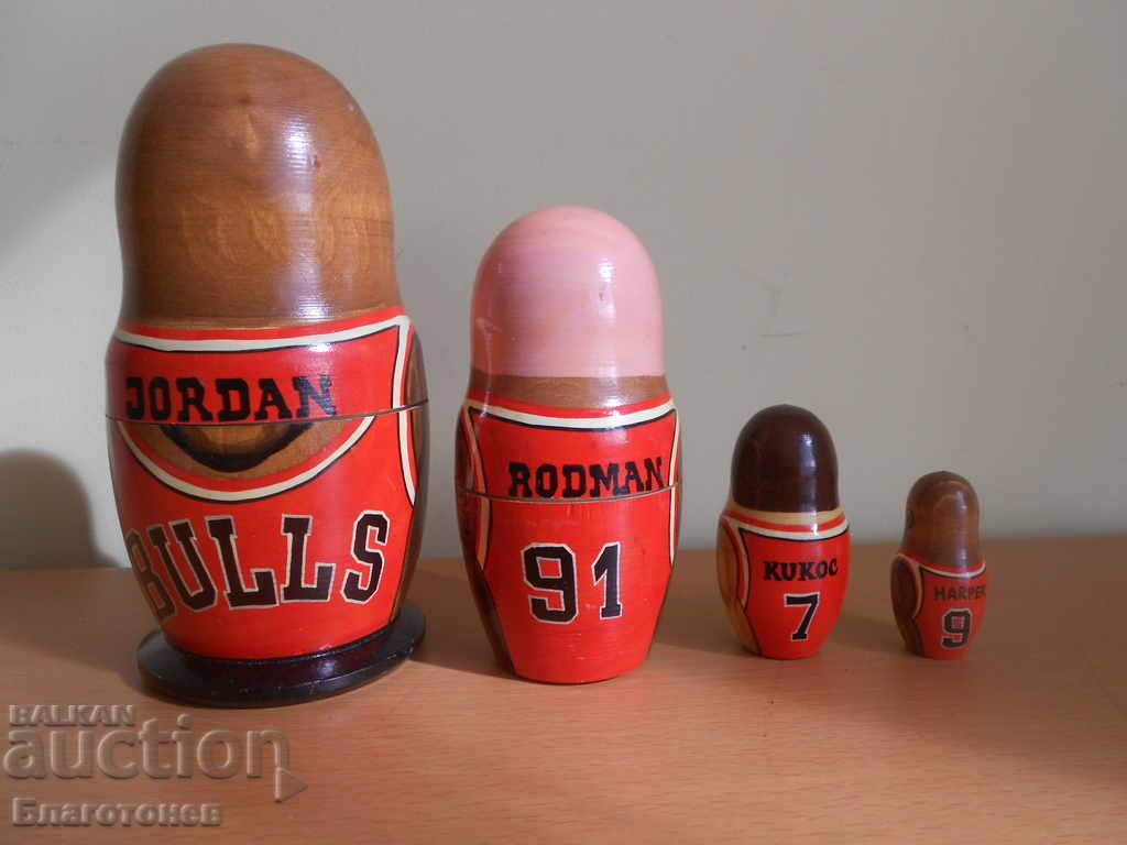 Auction Matryoshki Auction Matryoshki