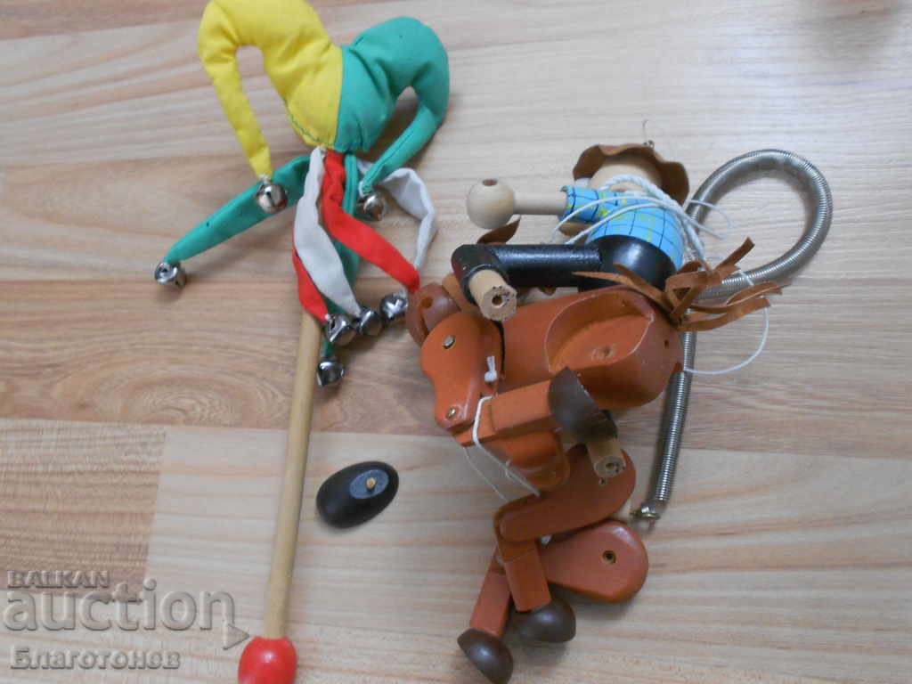 Delivery of Wooden toys Delivery of Wooden toys