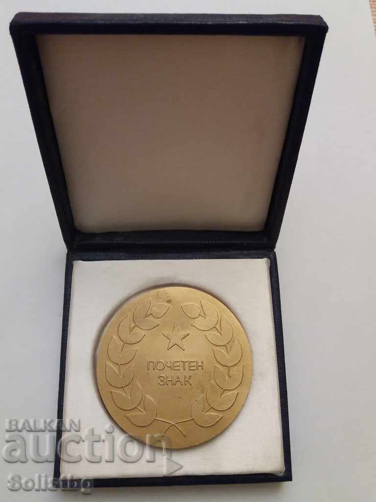 Plaque - badge of honor, Levski Spartak. with price 300.00 BGN | € 153.39