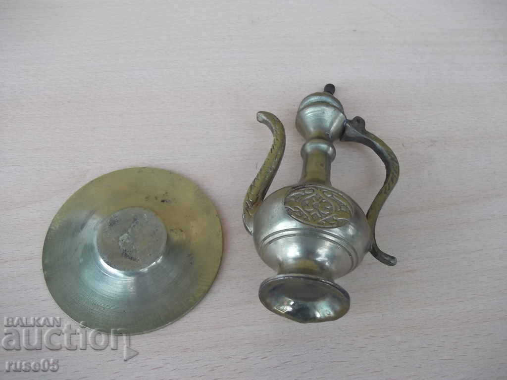 Delivery of Jug with bronze saucer - 277 g Delivery of Jug with bronze saucer - 277 g
