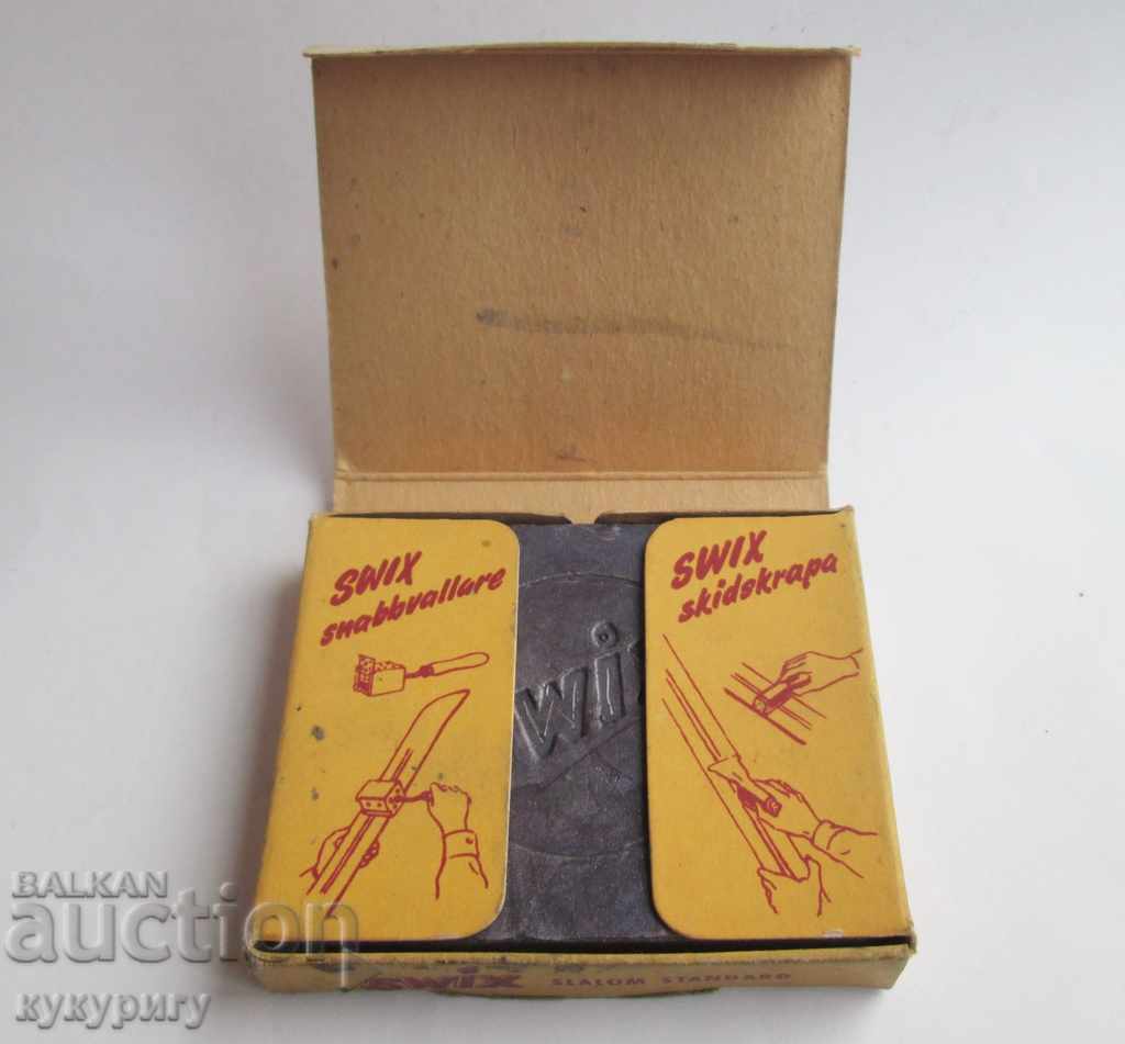 Delivery of Collective old ski slalom SWIX SWIX Sweden