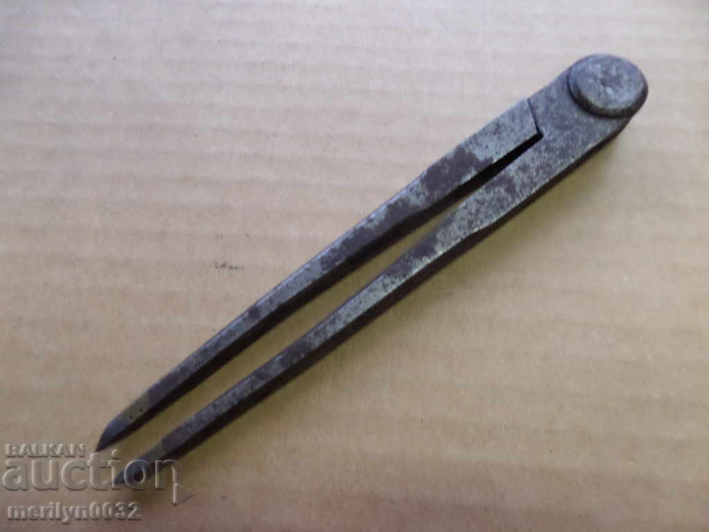 An old tinplate, a tool with price 42.00 BGN | € 21.47 An old tinplate, a tool with price 42.00 BGN | € 21.47