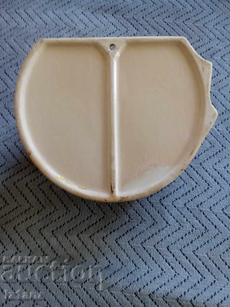 Faience bath stand - 6 Faience bath stand - 6