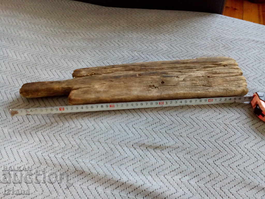 Auction An old board Auction An old board