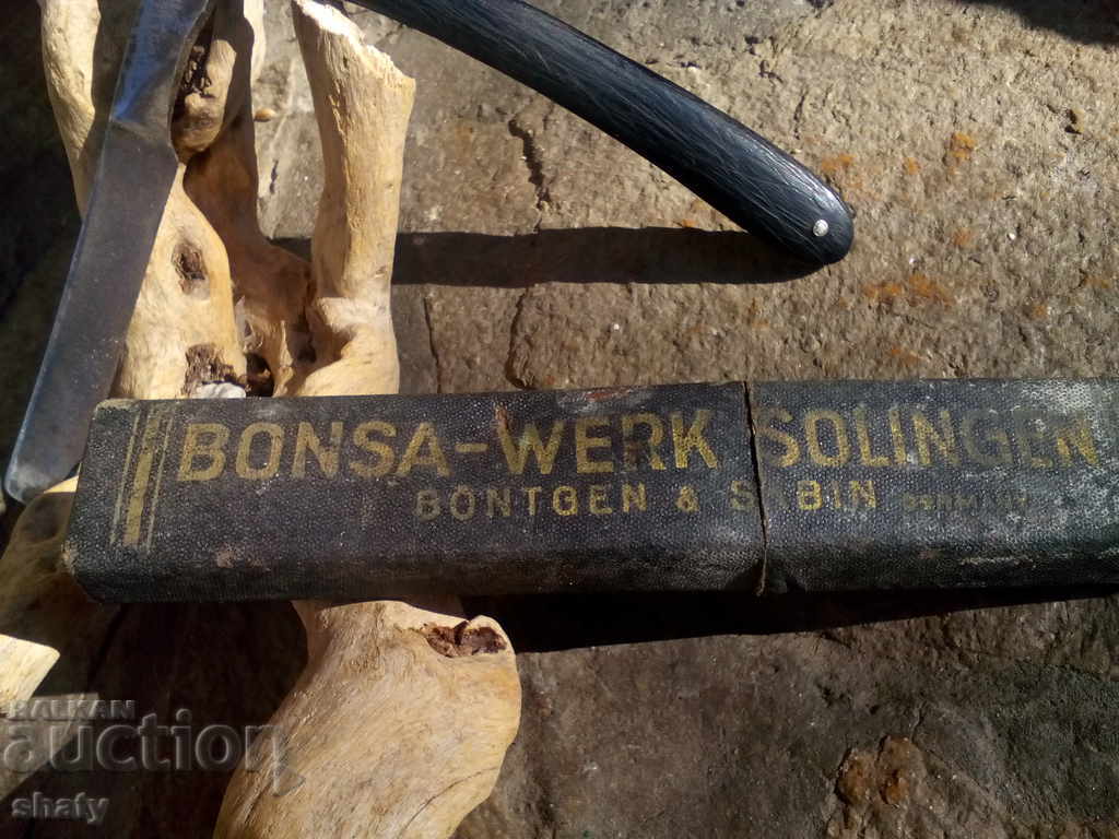 Old razor Solingen. Solingen. with price 30.00 BGN | € 15.34 Old razor Solingen. Solingen. with price 30.00 BGN | € 15.34